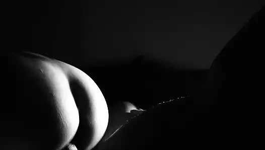 Aku ngomong jorok sama pacarku waktu dia lagi kontolku