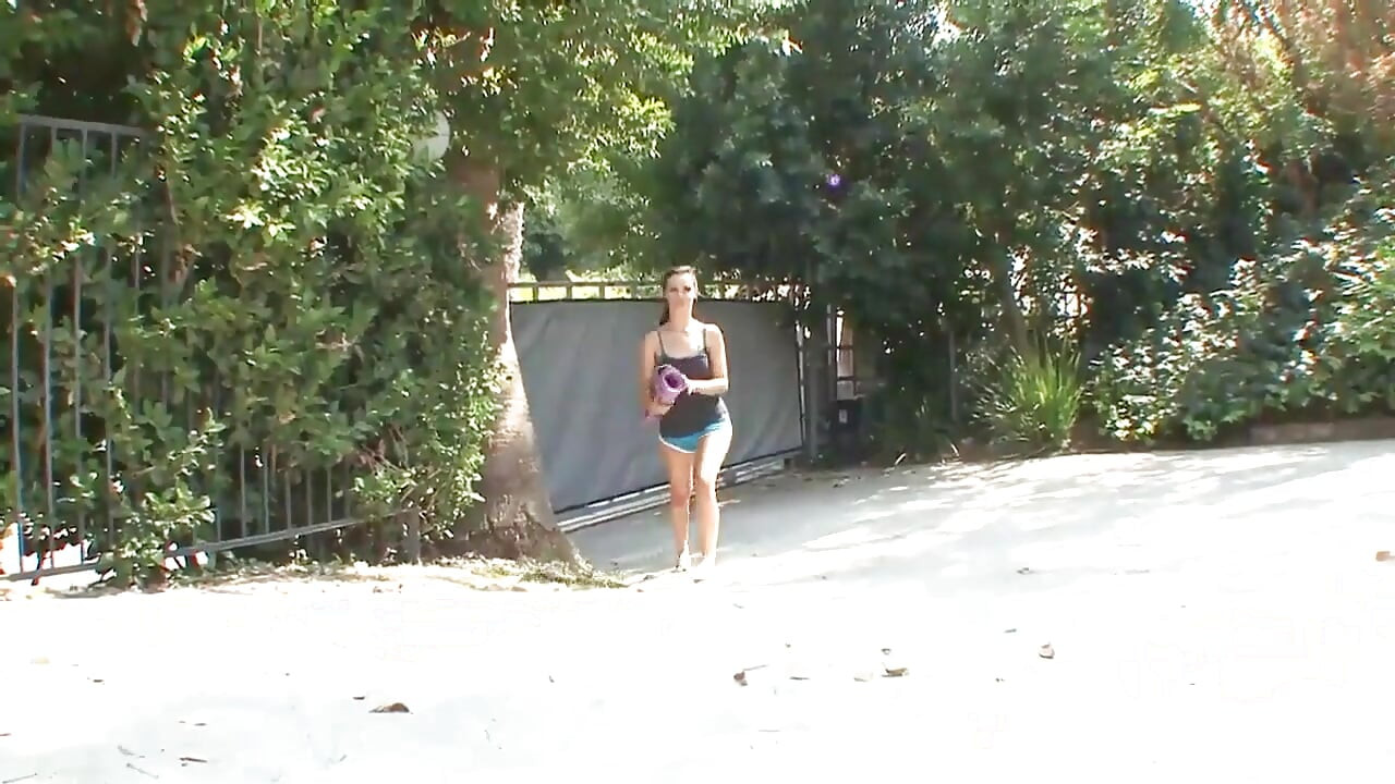 Pengambang yoga (filem penuh)