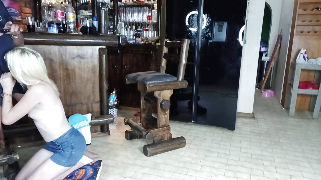 Față Fack 2 pule în 1 blondă