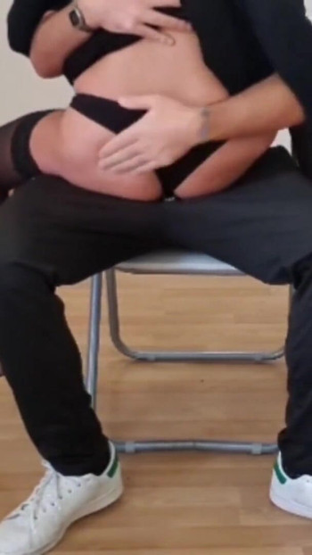 Epski trenutak iz "SPANK HARD TO LISA"