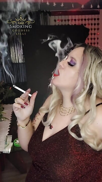 Smoking Marlboro