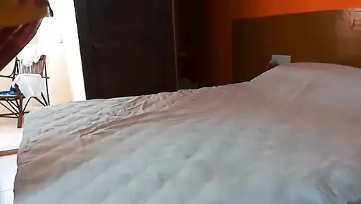 Teil von Selenas sexspielen am morgen