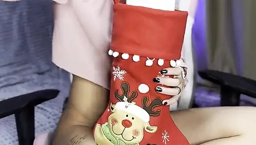 Trying New Santa's Gift for My Pussy and Getting Hot Orgasm