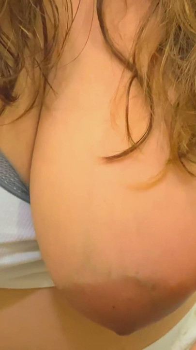 Naughty Stepsister Made Me Watch Her Big Tits In Tight Sports Bra While She Gave Me Oily Handjob And Make Me Cum For Her | Clip 2