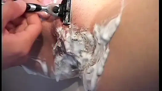 Hot Sexy Amateur Brunette Takes a Big Cock!