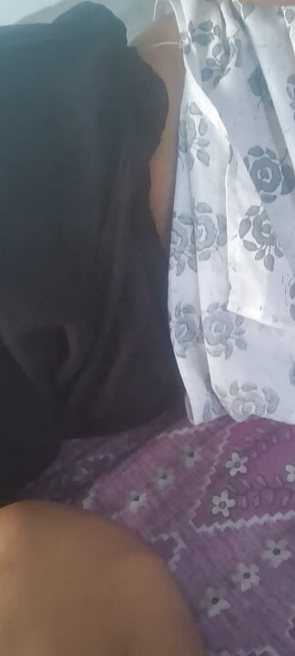Desi Indian assamese bhabi ki gaand and big boobs show with romance