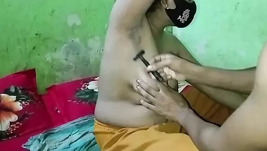 My sister-in-law asked me to clean her armpit hair. So I took advantage of her and expressed my milk.