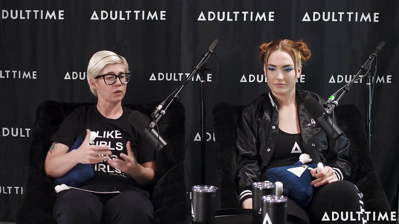 Codi Vore & Siri Dahl Vorarephilia, Edge Masters, & Breast Reductions | the Adult Time Podcast