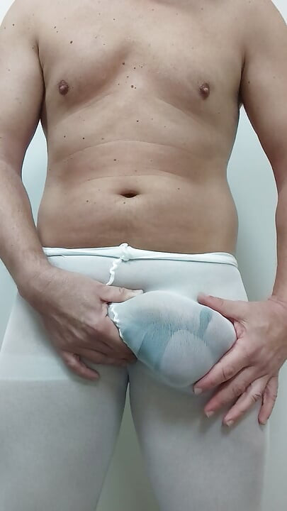 Masturbating with My Tights