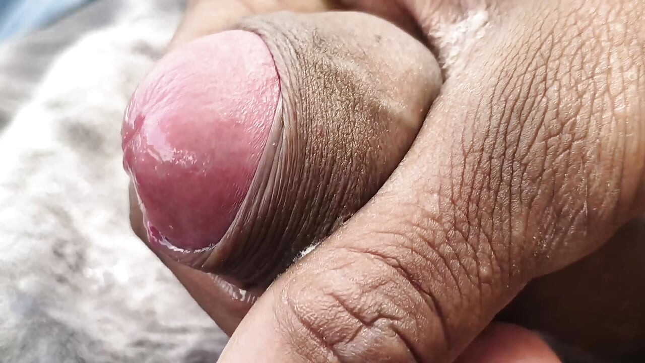 Ultimate Hot Desi Hunk Solo Action - Premium Faceless Amateur POV Worldwide Release