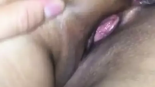 Wet pussy noise