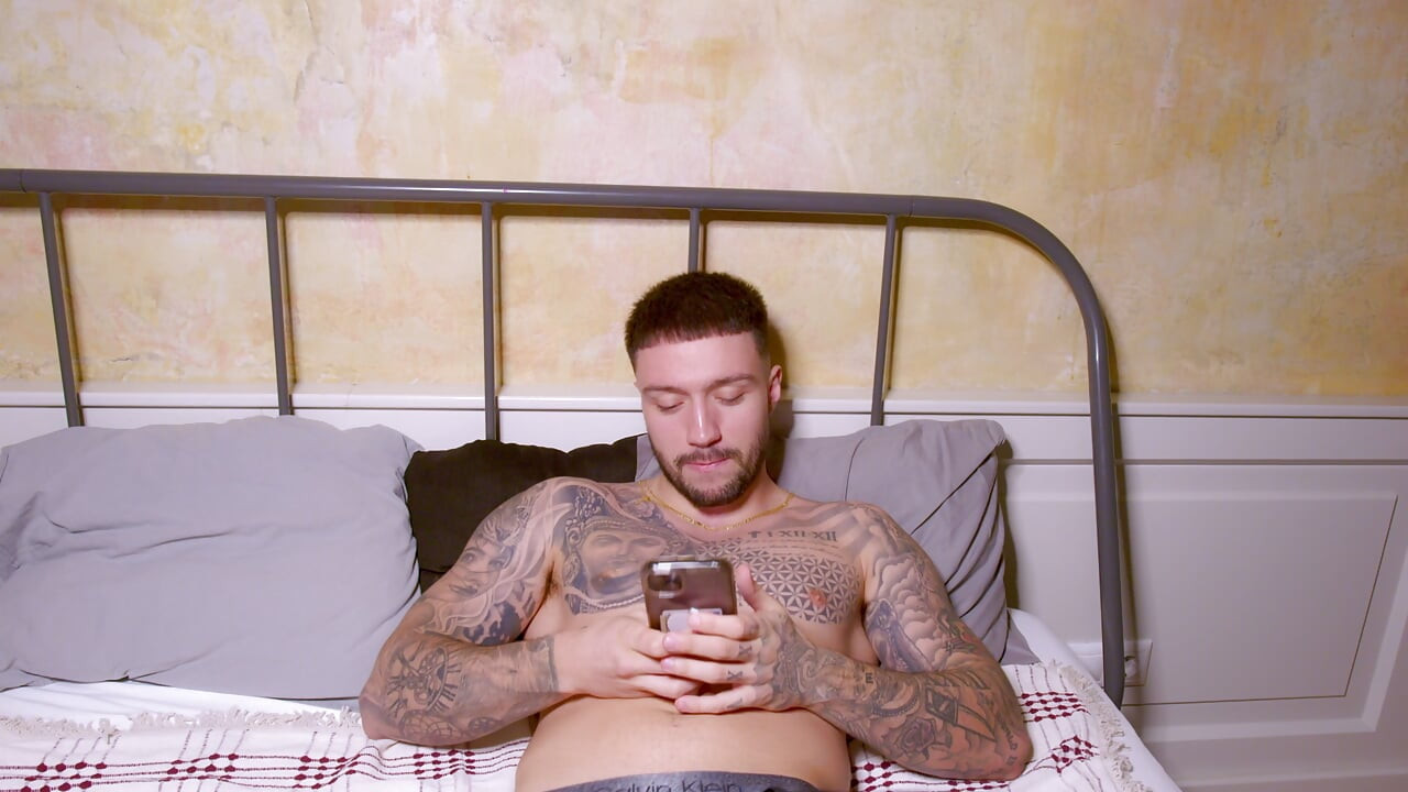 Dubbele penetratie trio dat Maya Rose poesje deelt met mijn vriend Raul Bud