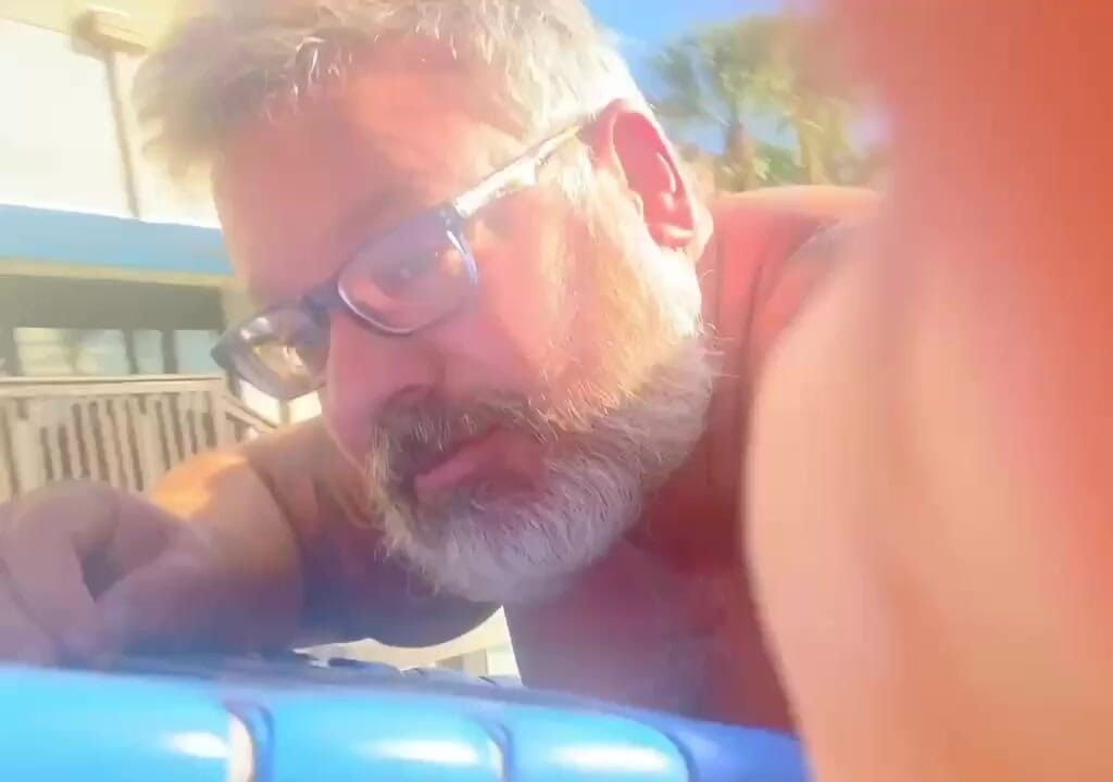 I fucked a lawn chair at the country club and came