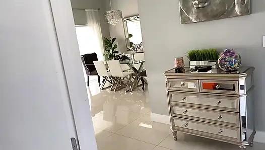 Vollbusige latina nicole rey lutscht und fickt meinen großen schwanz