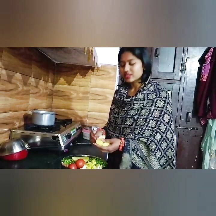 Beautiful Indian Teen girl Sex with Her School Boyfriend Clear Hindi Audio
