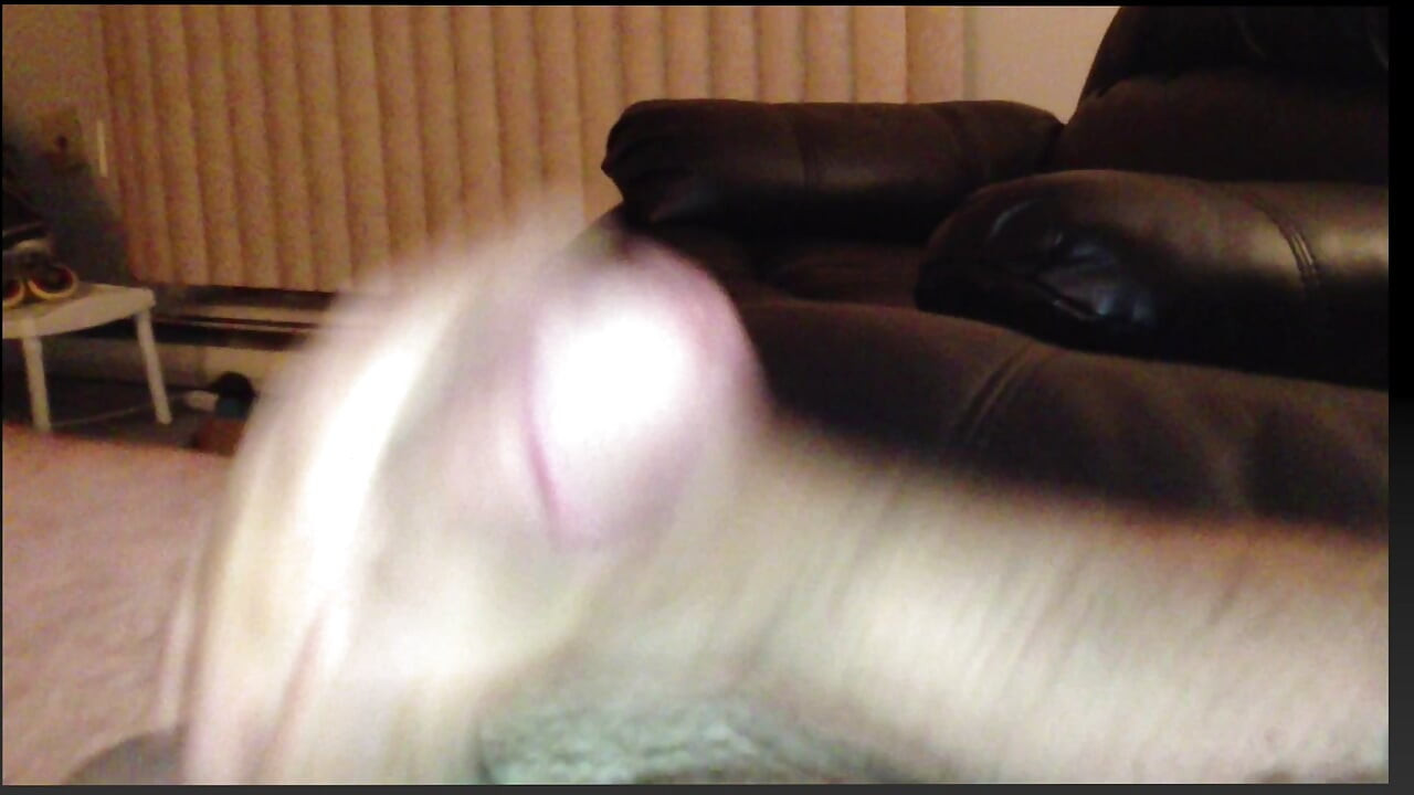 คลิปสั้นยิงน้ําเงี่ยนช่วยตัวเอง