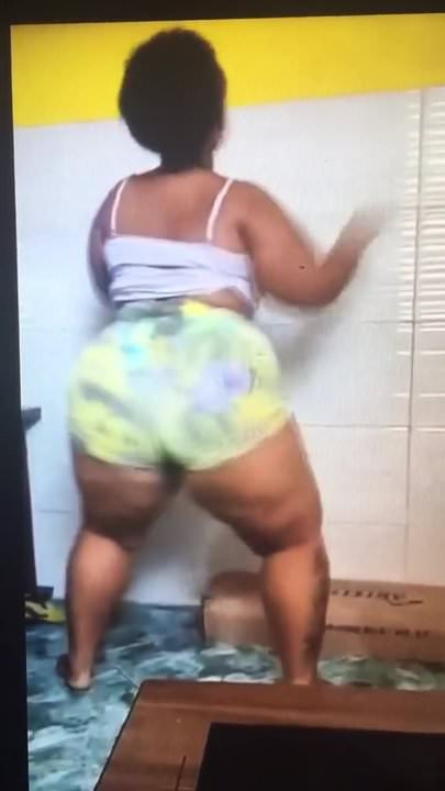 Shake that ass baby