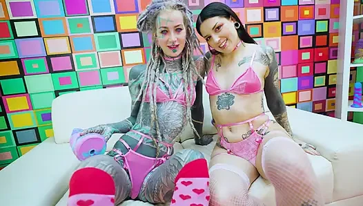Soft GG Toy Play - Deep Anal and Double Hole Fingering