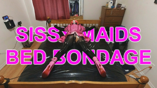 Sissy meiden bed bondage