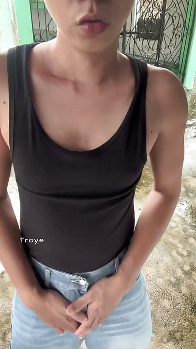 Asian Twink in Sando and Jeans