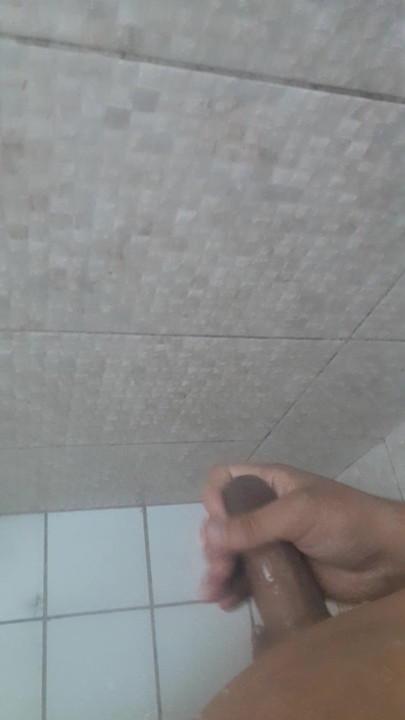 Showing my dick in the shower