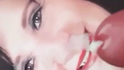 Yüze boşalma