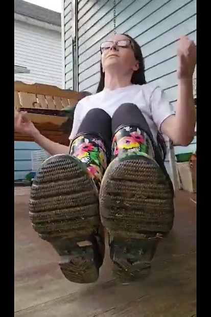 คลิปสั้นยาง Rainboot