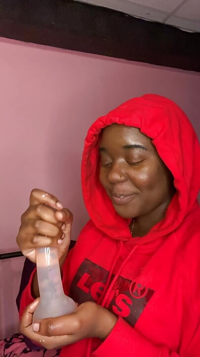 Shy Street Chick Gets Handy With Sound On