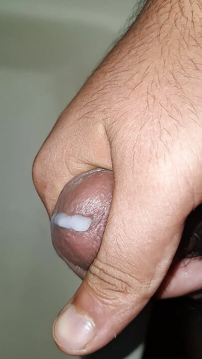 Atleast I tried To Cum Alone Without any girl