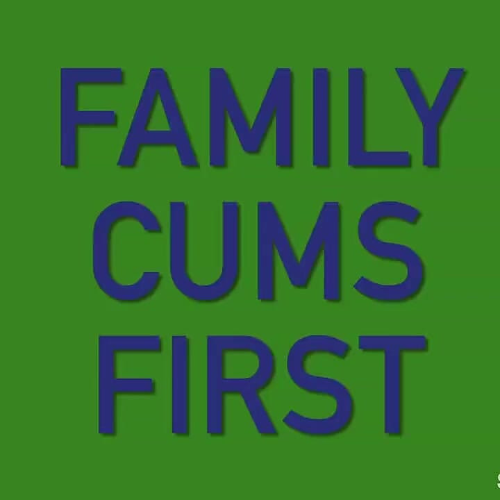 Family Cums First Hollie Mack Rides and Blows Her Stepbrother Before He Eats Her Out and Fills Her Mouth