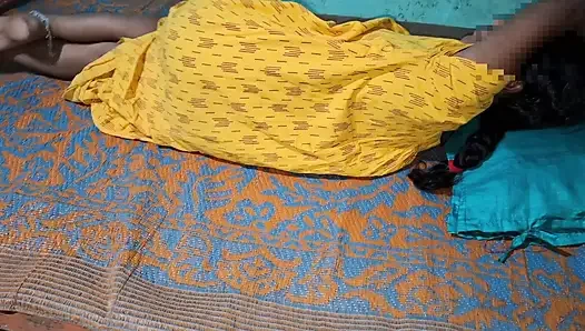 Indian Desi Bhabhi fucking boys