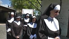 Минет монахини