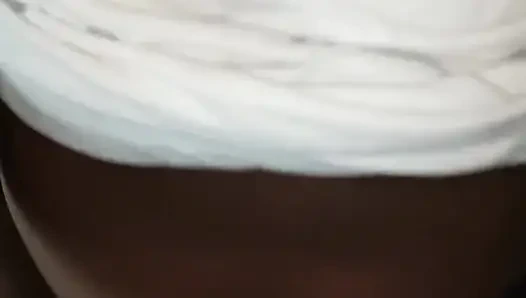 Restoran kızları büyük zenci yarağı tarafından sikiliyor