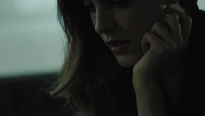 Riley Keough - &#39;a experiência da namorada&#39; s1e11