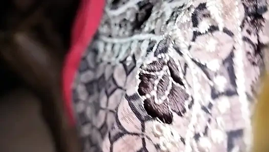 Hintli köylü evinde seks videosu yerel