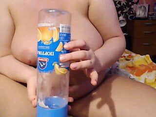Different sized bottles in my pussy, fist and squirt