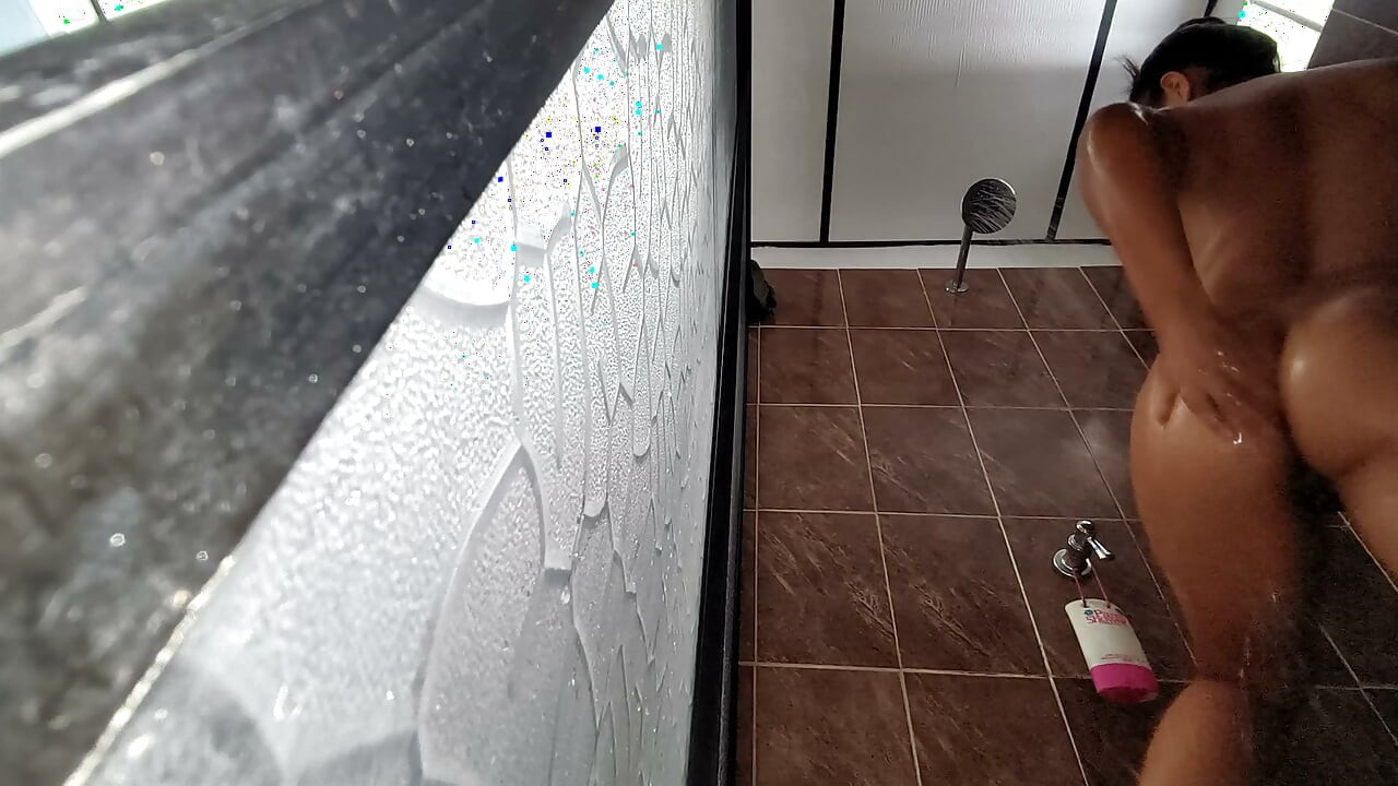 Uma semana inteira sozinha com meu pequeno enteado