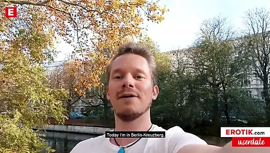 Seksi yarak arzulu sikiş meleği Claudia Swea en büyük hayranı tarafından sikiliyor!