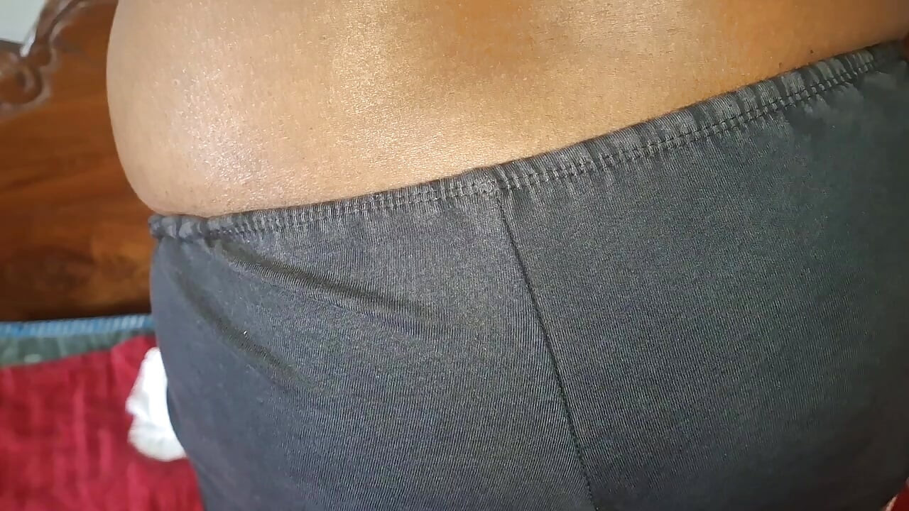 HOW TO DESTRESS MY SECRETARY
