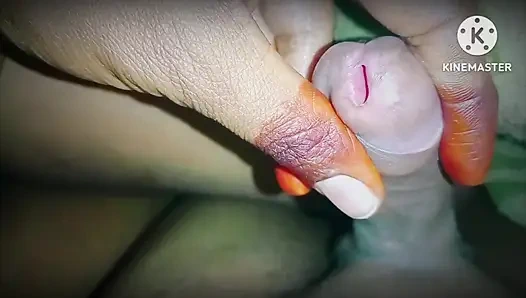 Aku dan saudara tiriku lagi asik nikmatin kiya xxx desi