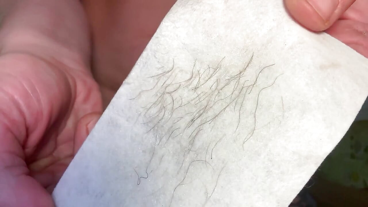 Waxing My Pussy and Then Get Horny, Squirt Like Fountain