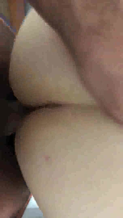 Morate vidjeti trenutak iz "Beyaz Gotlu Hatun turski porno turski pornić"