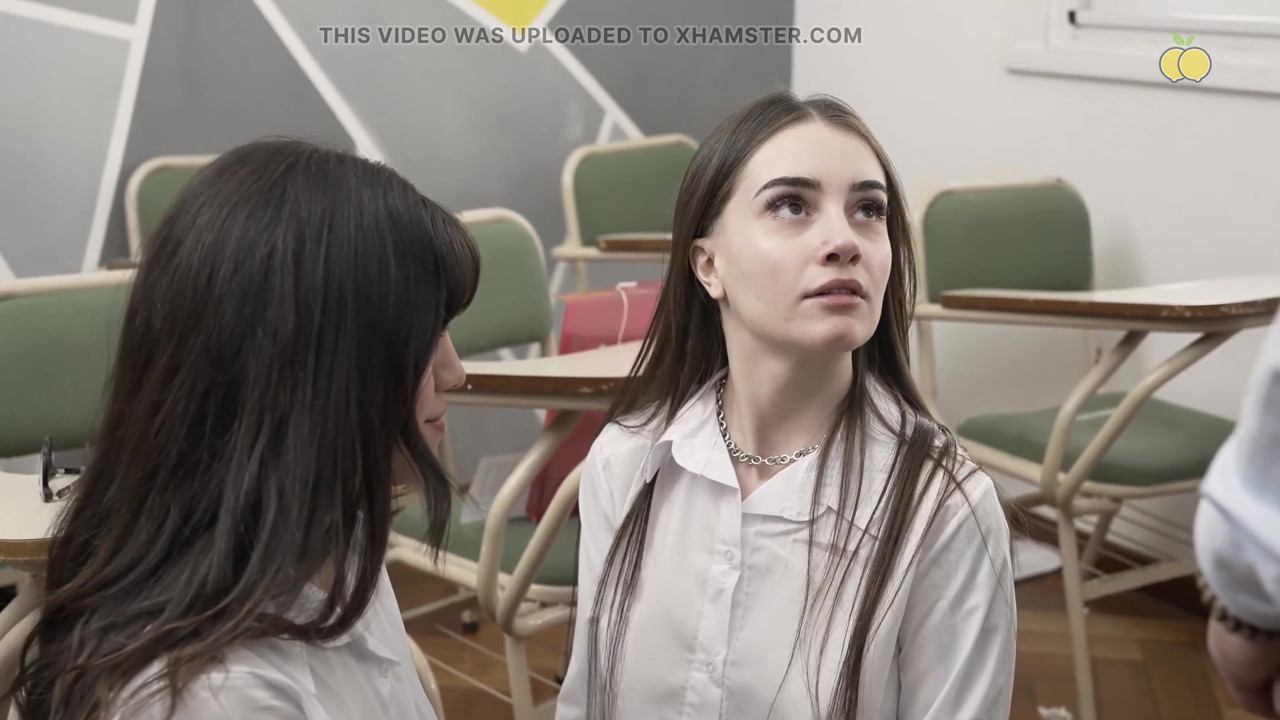 Instituto Limón Chapter 1 the Mathematics Teacher Teaches Two Classmates to Share in a Very Particular Way