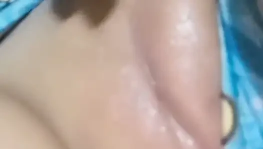 Mein stiefvater erwischt mich beim masturbieren