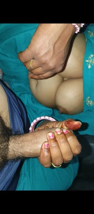 Step father hard sex with desi indian step daughter in room