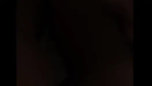 Benimle onu sikmek isteyen bu ıslak vajinasını çok seviyorum.
