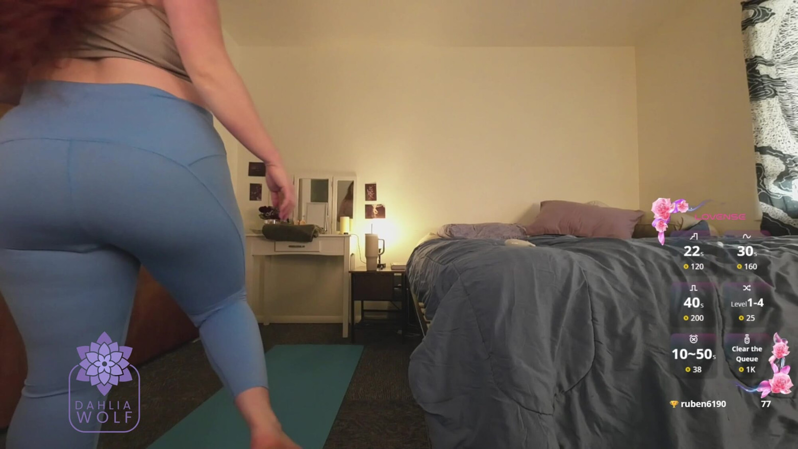Bubble Butt Yoga Pants Live Stream