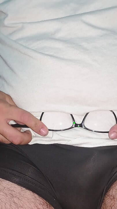Gafas, frotar ropa interior