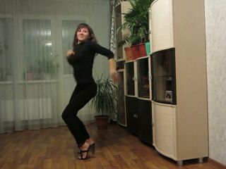 Irina dança para mim