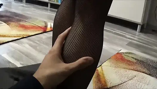 Stiefschwester-verführung führt zu einem quickie und einem creampie!